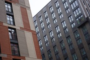 Первые жилые корпуса нового квартала появились в Троицке. Фото: Анна Быкова, «Вечерняя Москва»
