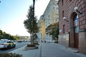 Столичные городские службы переведены в режим повышенной готовности из-за жары. Фото: Анна Быкова, «Вечерняя Москва»