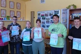 Дети и молодежь с ОВЗ посетили творческий мастер-класс в Троицке. Фото: официальная страница Спортивно-оздоровительного клуба «Орбита» в социальных сетях