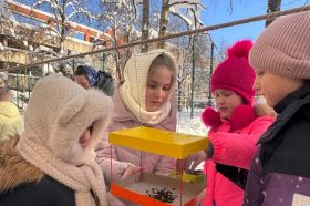 Ученики Троицкого реабилитационно-образовательного центра присоединились к экологической акции. Фото: Троицкий реабилитационно-образовательный центр «Солнышко»