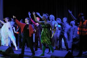 Спектакль «Путь к мечте» прошел в Культурном центре «Ватутинки». Фото: официальная страницу Культурного центра «Ватутинки» в социальных сетях